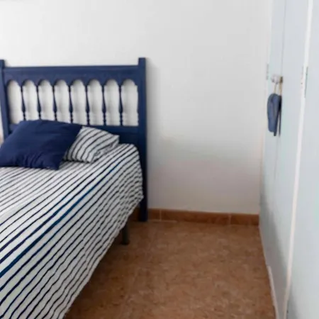 Maruja Roig 2 Playa Sur Apartment *