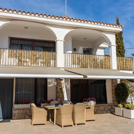 Maruja Roig 2 Playa Sur Apartment